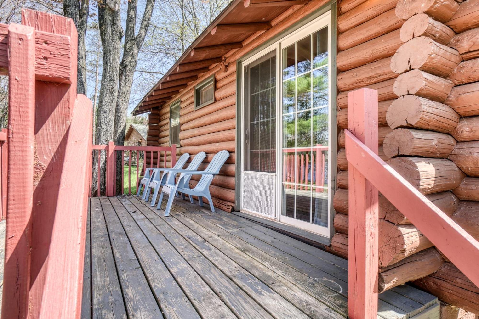 Edgewater Resort Iron Mountain Exterior photo