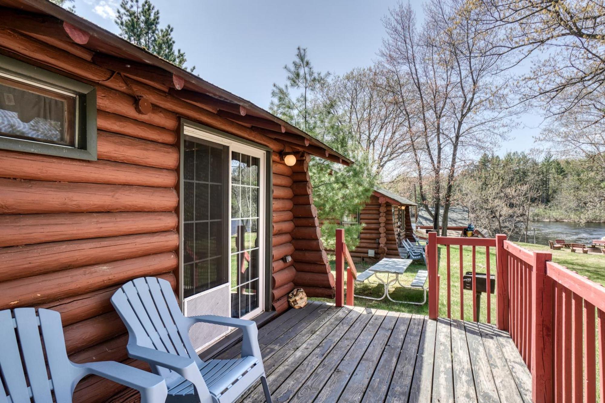 Edgewater Resort Iron Mountain Exterior photo